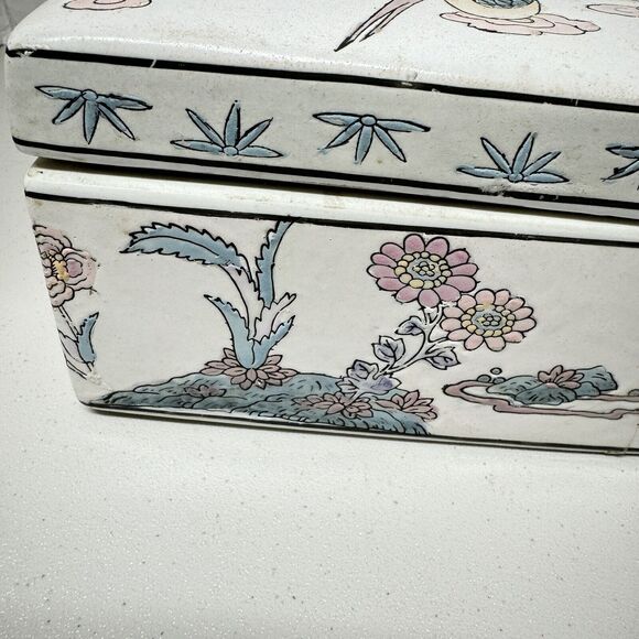 Vintage Chinese Ceramic Trinket Box 8.75" With Lid Crane Bird Floral Home Decor - Picture 2 of 13